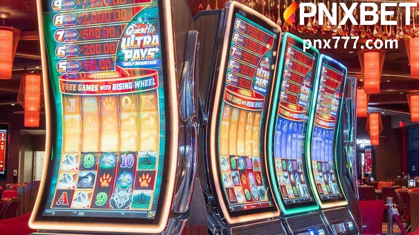 Ang mga online slot machine ay isang espesyal na uri ng laro ng pagsusugal. Ang katanyagan nito ay lumalaki araw-araw.