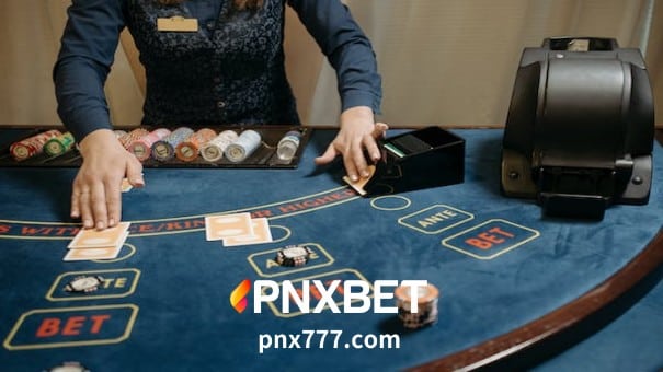 Ang online na live na baccarat ay nasa pagitan. Isa ito sa pinakamadaling larong batay sa swerte na may madaling curve sa pagkatuto.